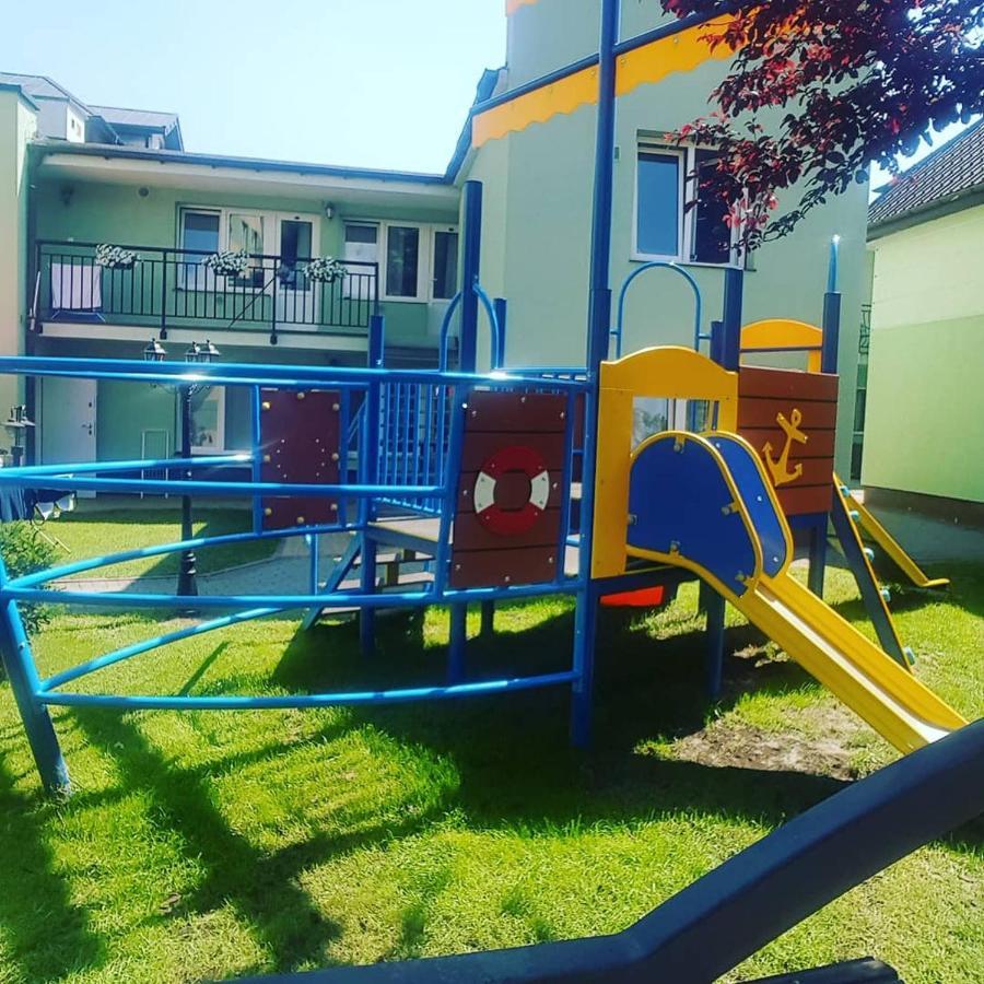 Oaza Leba - Idealny Dla Rodzin Z Dziecmi Exterior photo