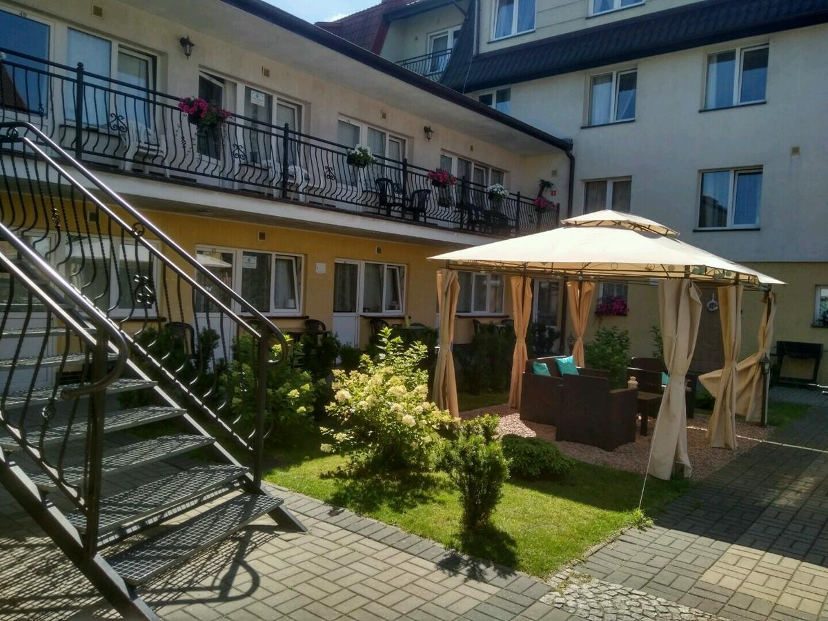 Oaza Leba - Idealny Dla Rodzin Z Dziecmi Exterior photo